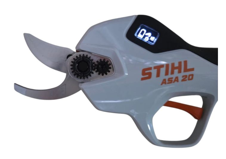 Apertura larga cesoia (forbici) da potatura a batteria Stihl ASA 20. | Acquista su ferramentabeniamino.it