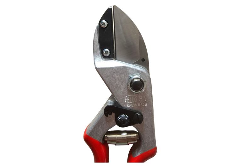 Dettaglio chiusura forbici da potatura a battente Felco 31. | Acquista su ferramentabeniamino.it