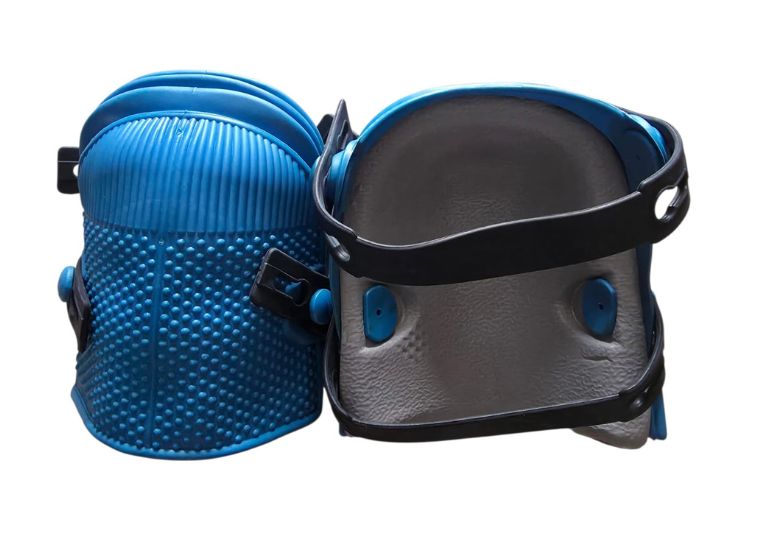 Ginocchiere alta blu con soffietto retro Ghelfi. | Acquista su ferramentabeniamino.it